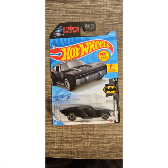 Hot Wheels Batman Batmobile - ITEM #3260 A - Picture 1 of 2